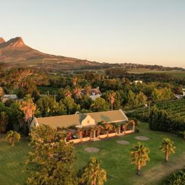 The Country Guesthouse, hotel in Stellenbosch