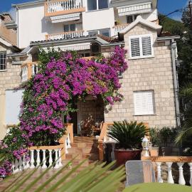 Apartmani Kalinic, hotel in Bijela