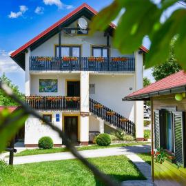 House Pavlic, hotel en Grabovac