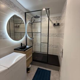 Dove house، فندق في بارسلونات