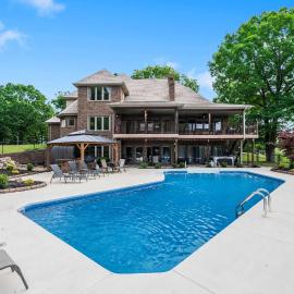 Rolling Hills Family Home, hotel u gradu Branson Vest