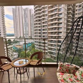 JB Danga Bay Cozy 2BR by Viesel Group - Netflix, WiFi, Free Parking