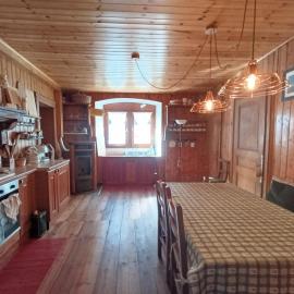 Ground floor apartment with garden, hotel a Campertogno