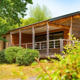 Grand chalet familial, hotel a Figeac