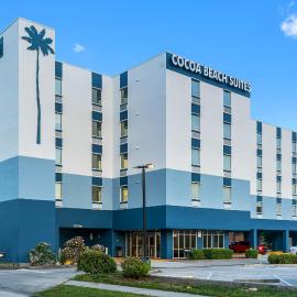 Cocoa Beach Suites Hotel, готель у місті Коко-Біч