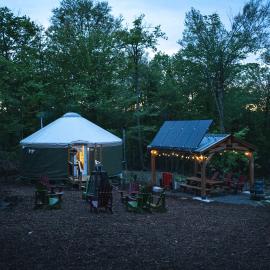 Spacious Yurt in the Woods