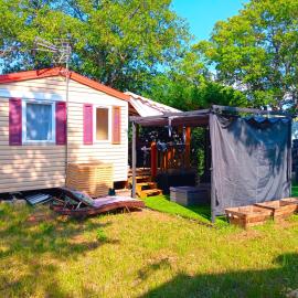 MOBILHOME 4 places, hotel in Sainte-Croix-de-Verdon