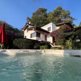 Las Luciernagas Bed and Breakfast Adults Only, hotel en Valle de Bravo