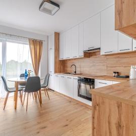 Apartament z tarasem PW INVEST HOME, מלון בקראפקוביצה