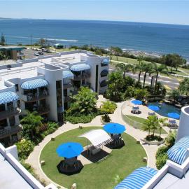 Headland Tropicana Resort Sunshine Coast, hotel in Alexandra Headland