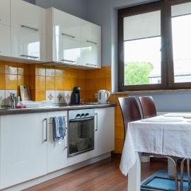 A comfortable apartment midway Kraków-Oświęcim