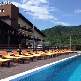 Hotel Class, hotel sa Brezoi