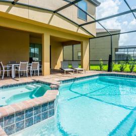 Beautiful Themed Vacation Home with Private Pool