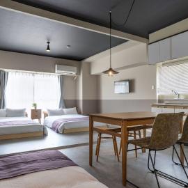 Hotel LEGALIE Osaka Shinsaibashi East، فندق في أوساكا
