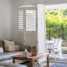 Oaks Pacific Blue Port Stephens. Apartment overlooking the Pool, hotel in Salamander Bay