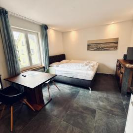 The R Apartment Weinsteig, comfort and serenity, hotel u gradu Šafhauzen