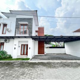 Grand Kalasan Homestay Jogja