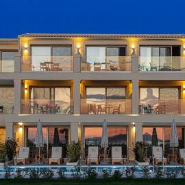 Hotel Athina, hotell sihtkohas Áyios Stéfanos