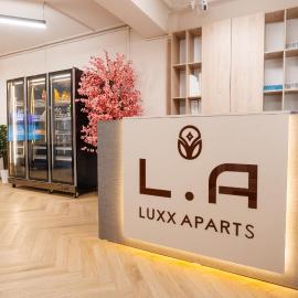 Luxx Aparts, Hotel in Almaty
