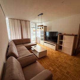 Moderne 3 Zimmer Wohnung, ξενοδοχείο σε Monheim