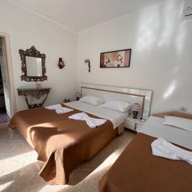 Calma rooms, hotel em Përmet