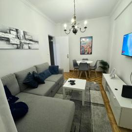 Modern 2BR Apartment with City Views I Near Lisbon by LivinInLisboa