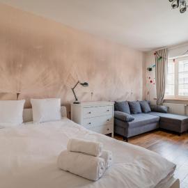 RentPlanet - Studio Rynek Ratusz