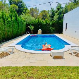 Villa Caramonte, en Costa Dorada, hotel in Les tres Cales