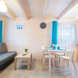 Domki Letniskowe OSKAR, Hotel in Pobierowo