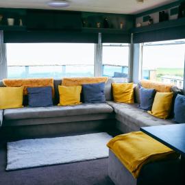 Caravan Nr 51 Only for Family Holiday, hotel in Longmanhill