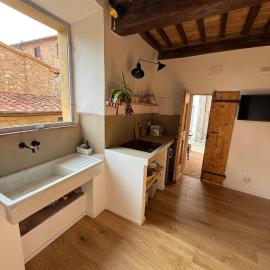 La Casina Two-room apartment in the historic center of Bibbona
