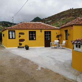 Casa La Rehoya, hotel in Puntallana