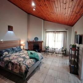 Sunbird Studio Apartment