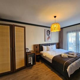 Er Turistik Otel, hotel em Dikili