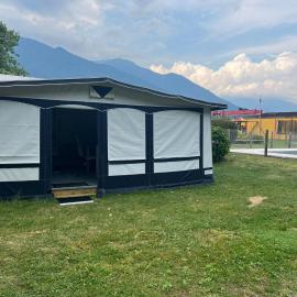 Camping Alex, hotel di Cadenazzo