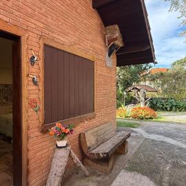 Chale Aroma da Serra, hotel in Monte Verde