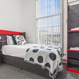 Private Studio in Dudley,Kitchen&Bathroom,Sleeps 1, hotel u gradu 'Dudley'