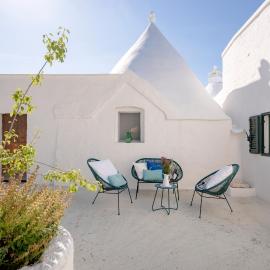 Trulli in Contrada - Monopoli، فندق في مونوبولي