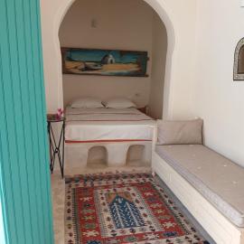 Dar Lily: Erriadh şehrinde bir otel