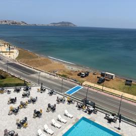 Hôtel Fnideq Senator: Fnideq şehrinde bir otel