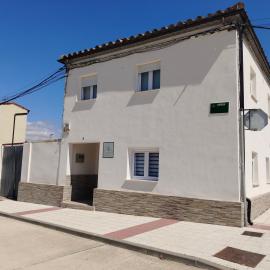 Casa Pardo en Rada Navarra, hotel u gradu 'Murillo el Cuende'