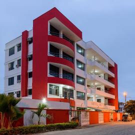 Viesnīca Hotel RC Tonsupa pilsētā Atakamesa