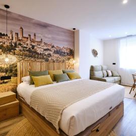 IL FOCOLARE Premium Suites, hotel din Avilés
