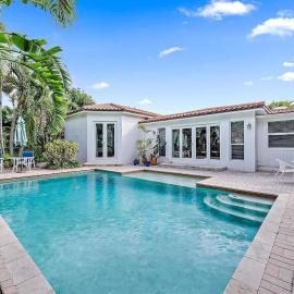 Casa Balsinde - Delight in a Private Pool in the Southern End of West Palm