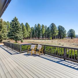 6 Mi to Arizona Snowbowl: Forest-View Sanctuary!, hotel i Bellemont
