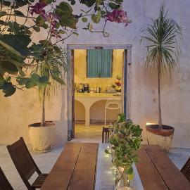 Aurora by Awakening - Luxury house near the sea, hotel u gradu El Kujo