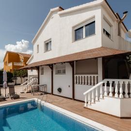 Chalet Familiar en Vinaroz, Hotel in Vinarós