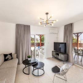 Larnaca Seaside Villa Marina 44