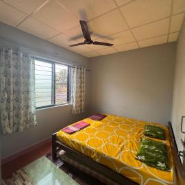 KENSON'S INN - Non AC - 2 Bedroom Apartment