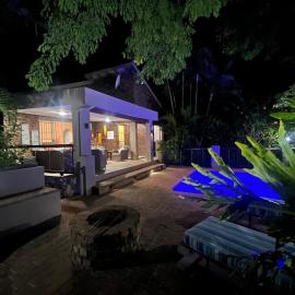 Pelican's Nest Holiday Home St Lucia, hotel in St Lucia